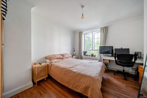 2 bedroom flat for sale, East Dulwich Estate, London, SE22
