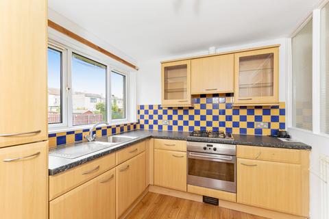 7/1 Northfield Drive, Edinburgh, EH8 7RR