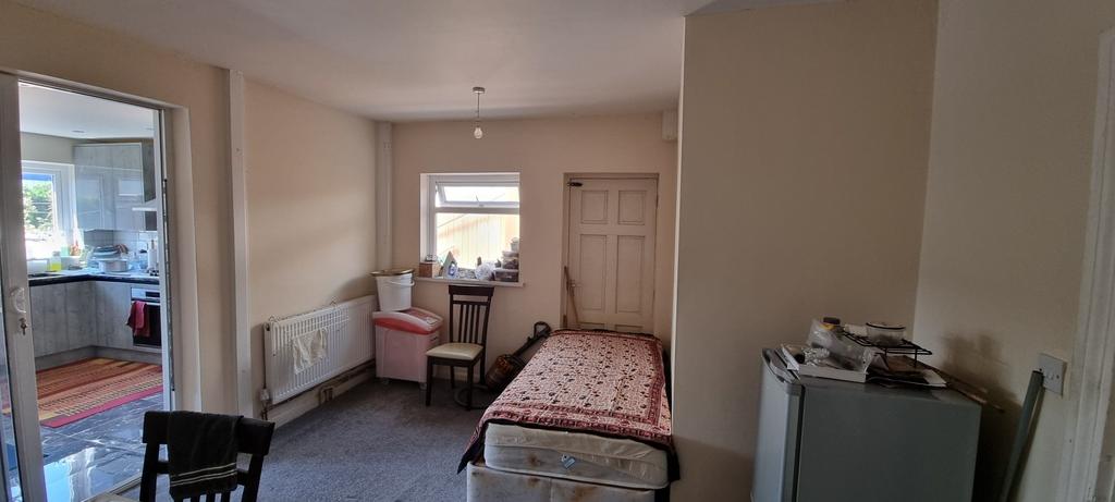 Dining Room Pic 2