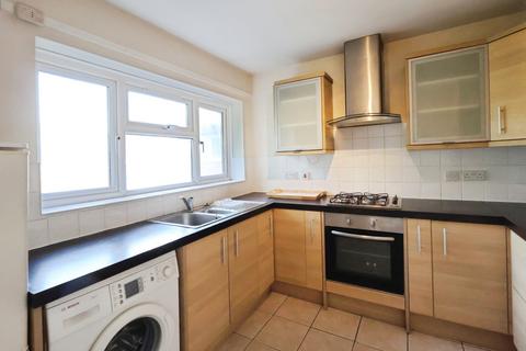1 bedroom flat for sale, Abbis House, Hazelwood Close, Hitchin
