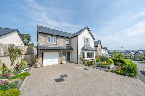 18 Marble Crescent
