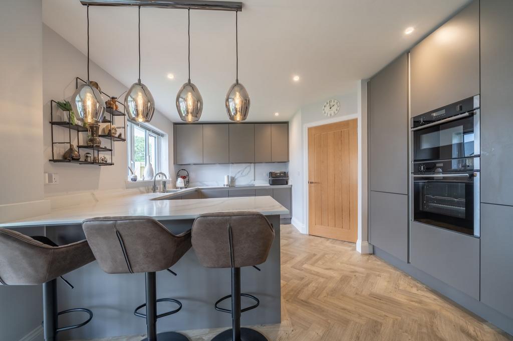 Kitchen diner