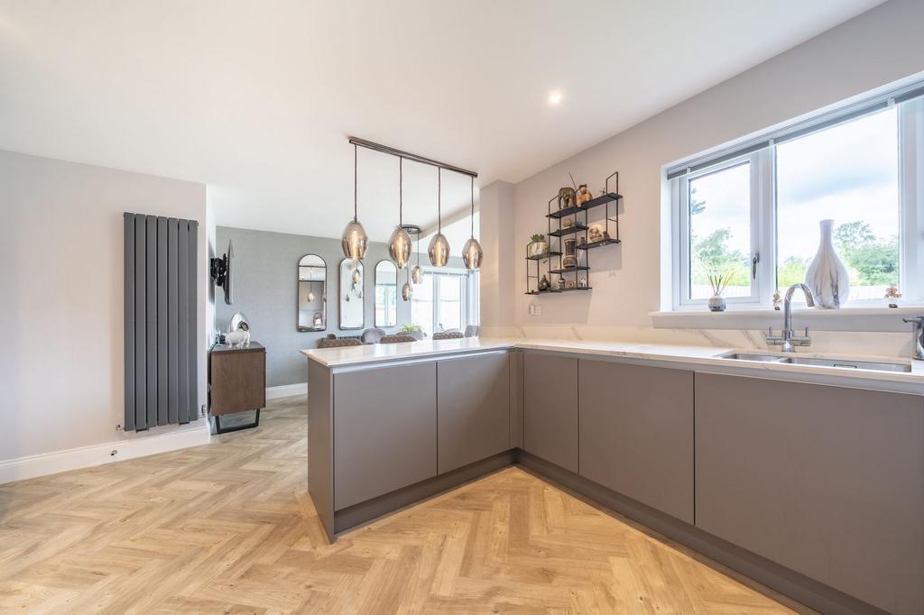 Kitchen diner
