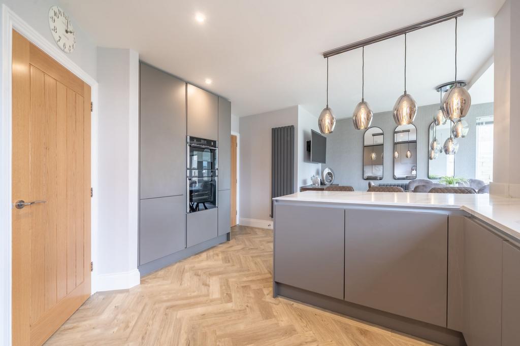Kitchen diner