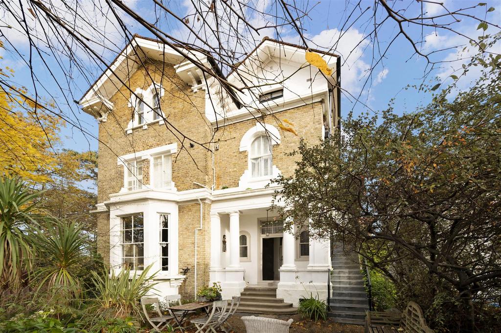 Flat 3 Lansdowne Court,3.jpg