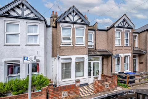 33b Meadow Road, Bromley, BR2 0DX