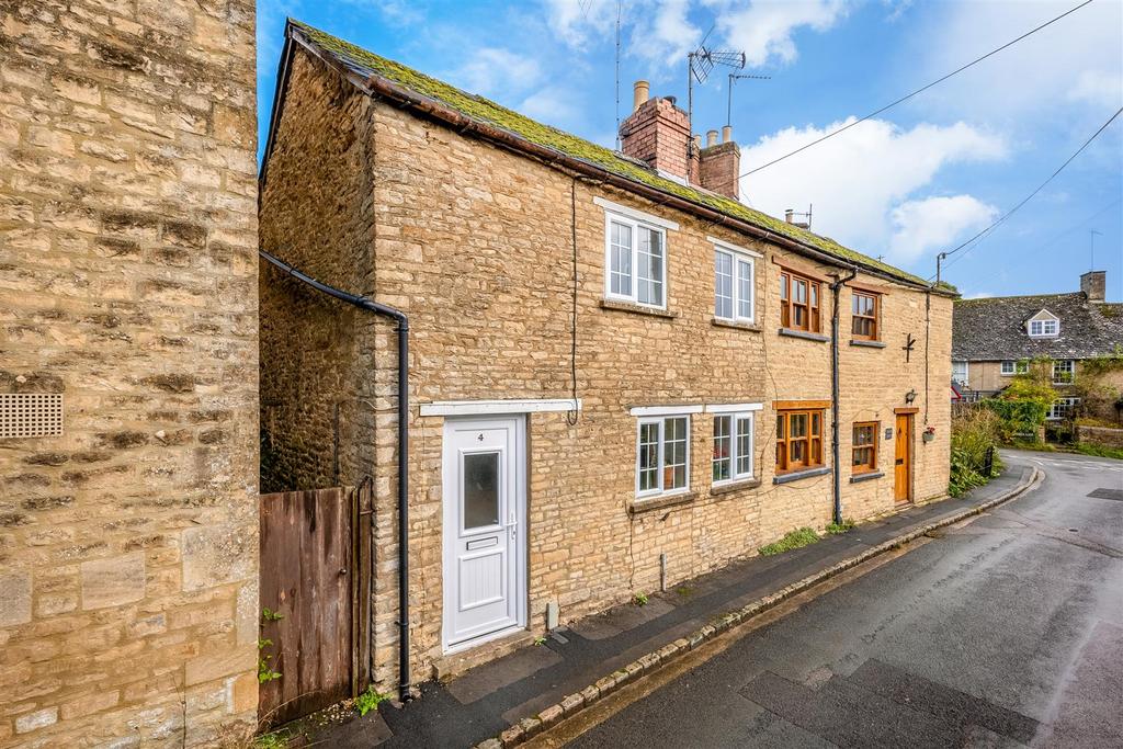4 Fishers Lane, Charlbury-1.jpg