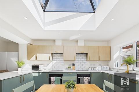 7 bedroom house to rent, Constable Road, Bristol BS7