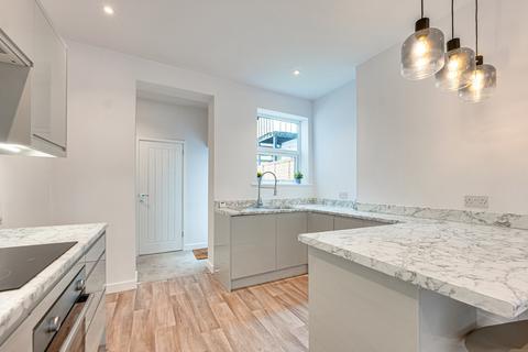 2 bedroom flat for sale, Pall Mall, Leigh-on-sea, SS9