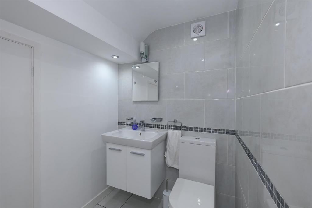 Bathroom 2