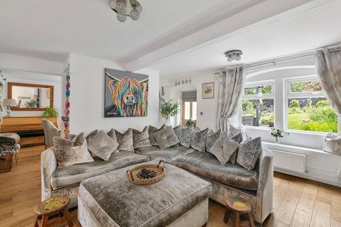 undefined, Park Road, Guiseley, Leeds, West Yorkshire, LS20