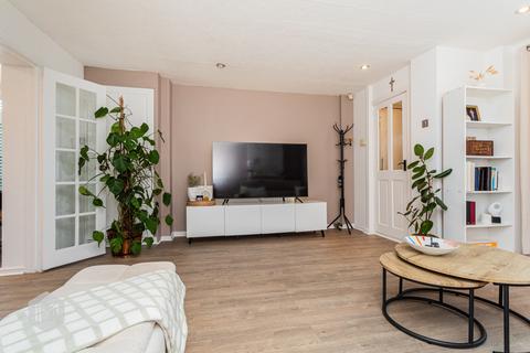 8 Bidford Close, Tyldesley, Manchester, M29 8WB