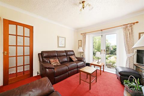 undefined, Holmesdale Road, Dronfield