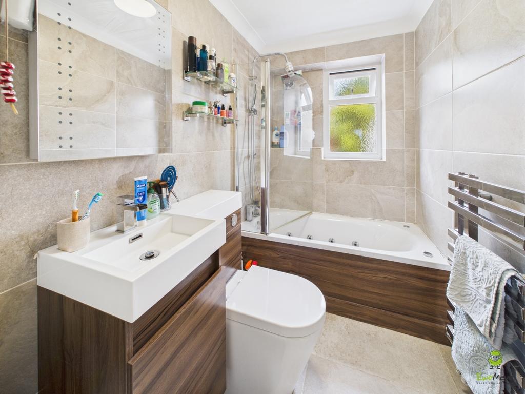 Presented by Clinton Crawford at Ewemove Bexley an