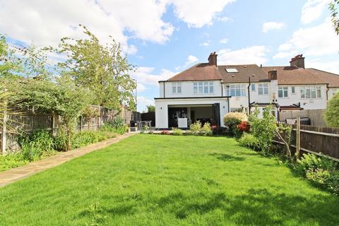 37 Beck Way, Beckenham, BR3 3JX