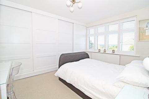 37 Beck Way, Beckenham, BR3 3JX