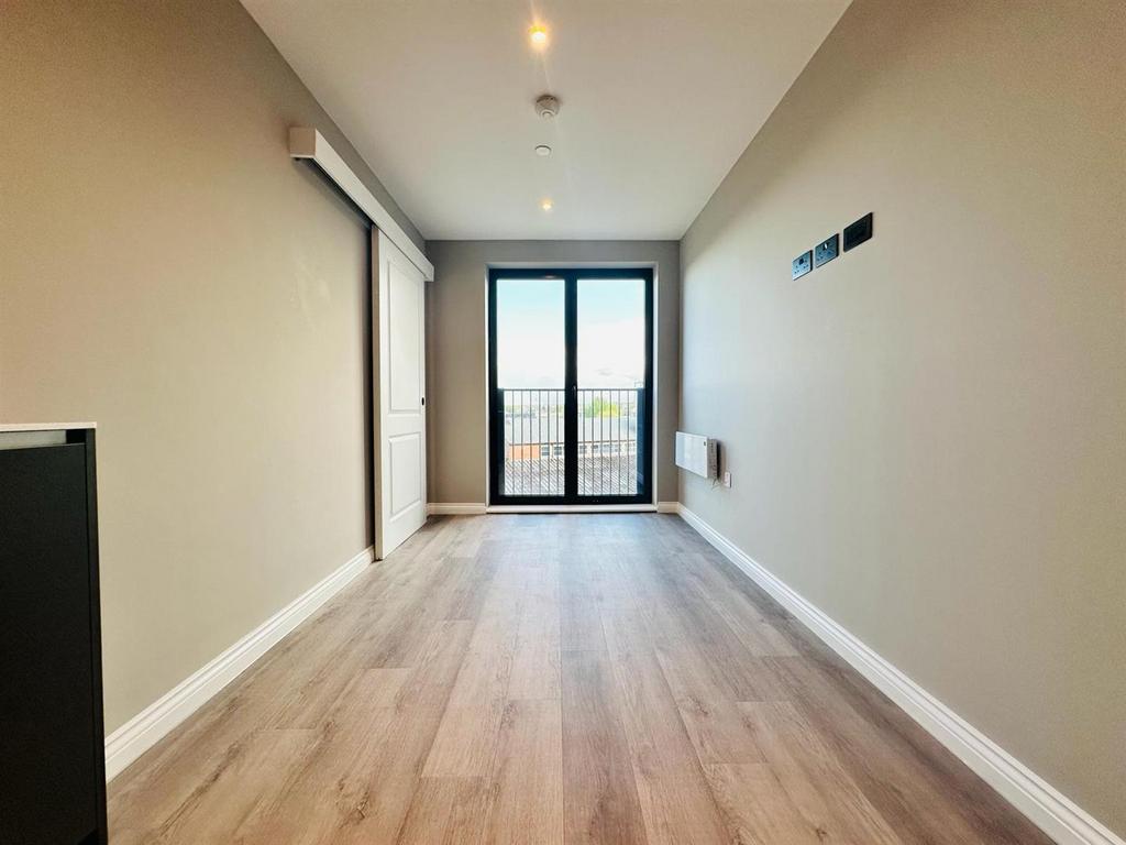 Whats App Image 2024-04-17 at 16.54.43 d8f85558.jpg