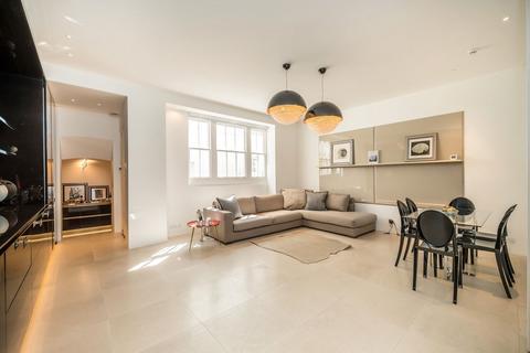 undefined, Chesterfield Street, London W1J