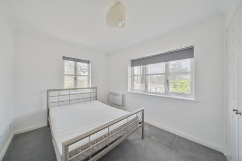2 bedroom flat for sale, Windlesham Grove, Southfields, London, SW19