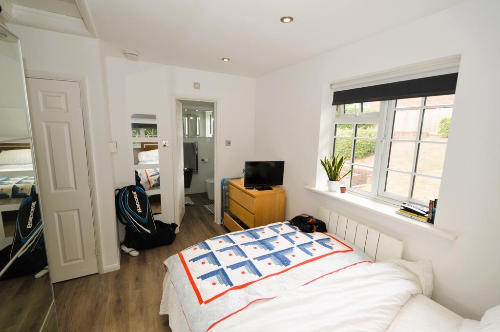 Double Bedroom