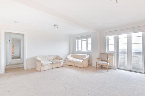 2 bedroom apartment to rent, Ashford Court, Cricklewood