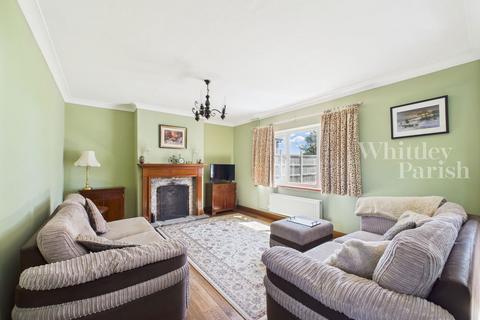 3 bedroom semi-detached house for sale, Coronation Crescent, Hempnall