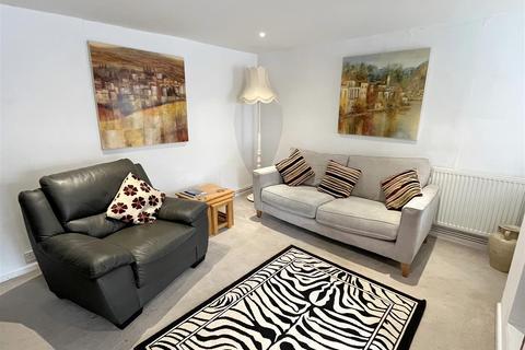 2 bedroom house for sale, Clarence Street, Dartmouth