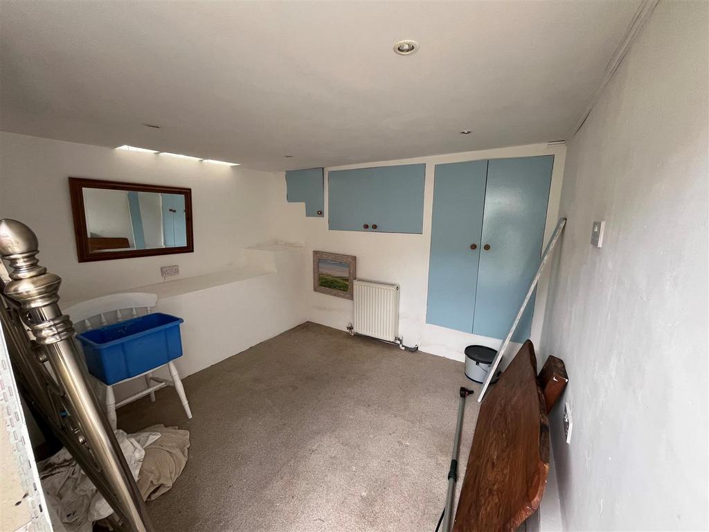 Studio Room.jpg