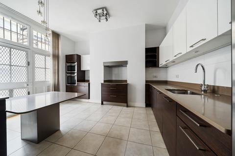 4 bedroom apartment to rent, Bickenhall Street, London, W1U