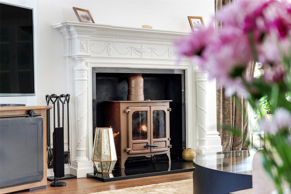 Sitting Room Detail