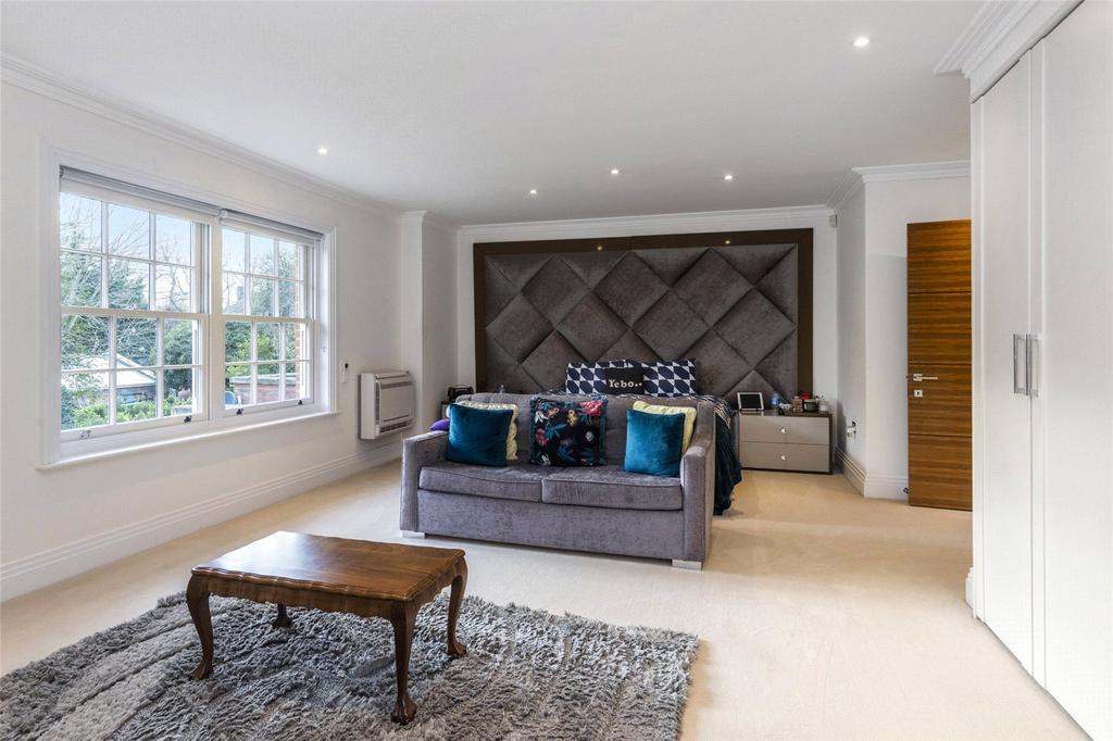 Principal Bedroom