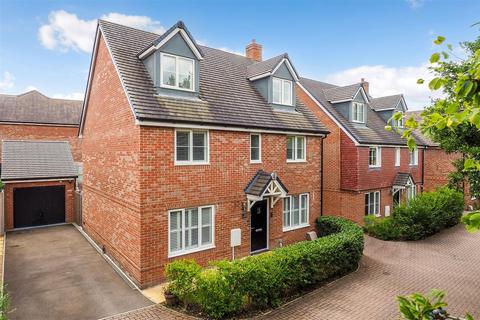 Foresters Drive, Liphook
