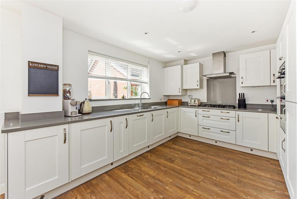 Sketch Ph26 6103008.jpg