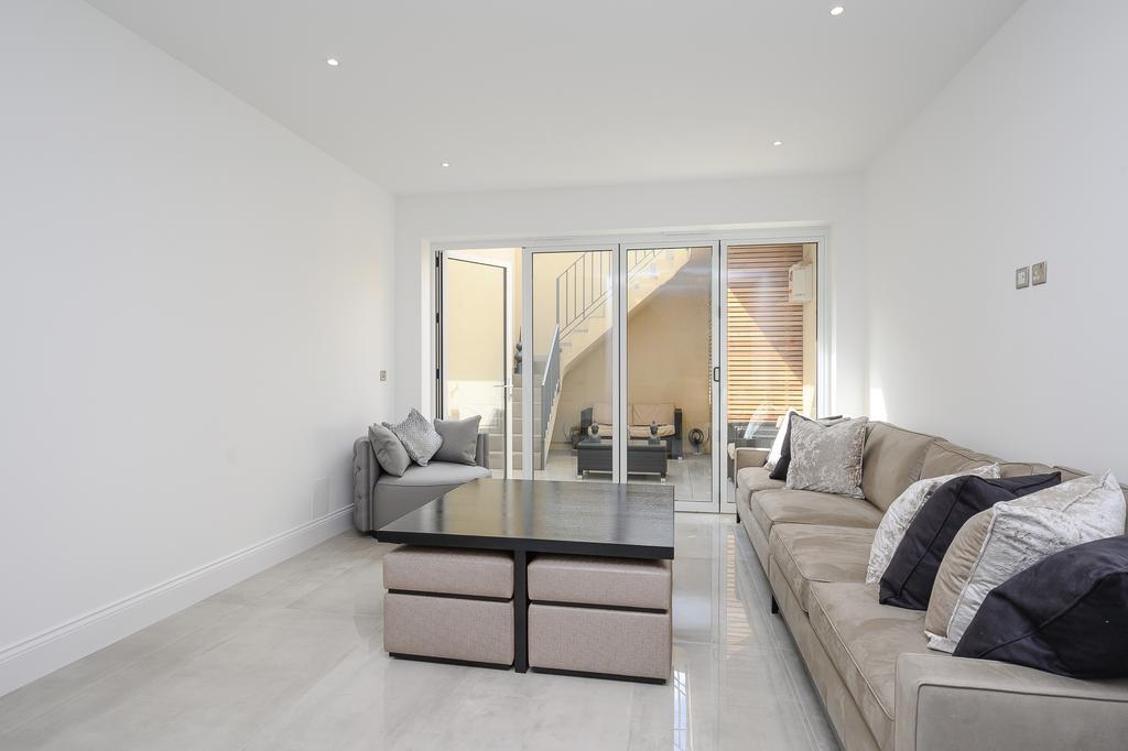 6 Samara Place-8