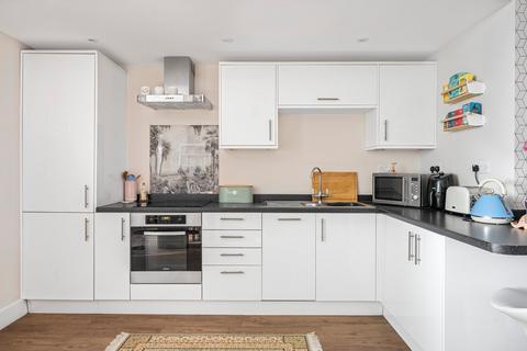 8, Exchange House Hindhead Road, Hindhead, GU26 6AA