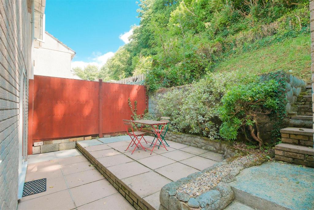 Hewitt Close 23.jpg