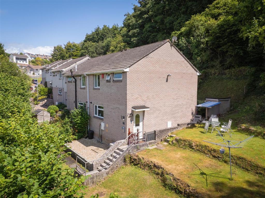 Hewitt Close 30.jpg
