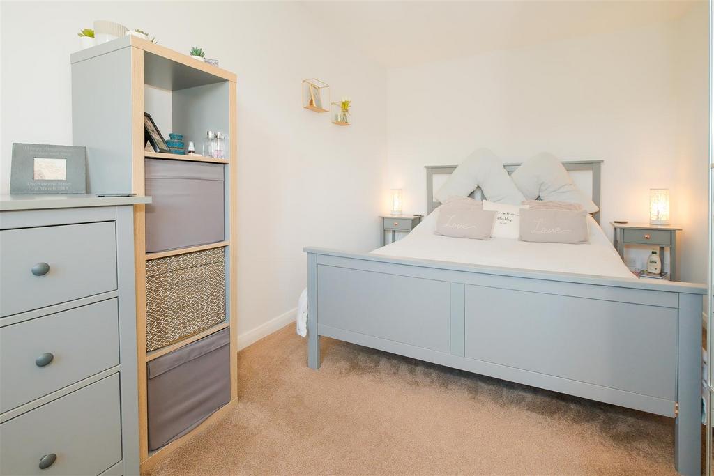 Hewitt Close 21.jpg