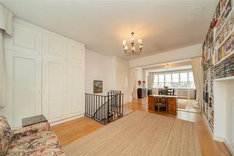 Flat 1, 7 Ranulf Road, London, NW2 2BT
