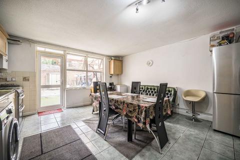 4 bedroom house for sale, Malpas Road, London E8