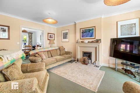 4 bedroom detached house for sale, Windsor Clive Drive, St. Fagans, Cardiff