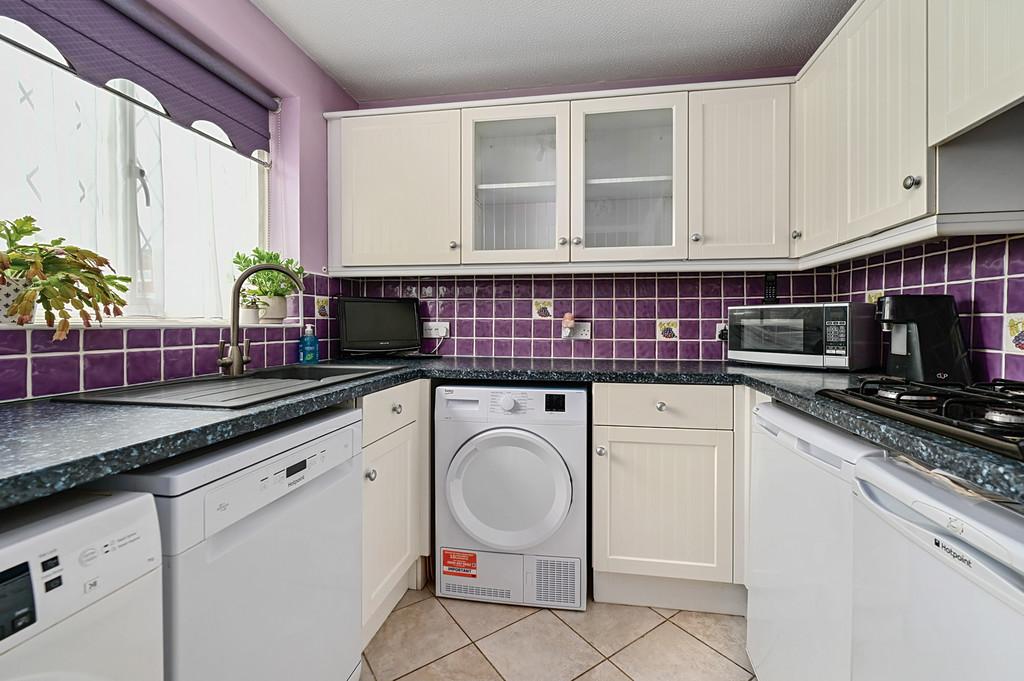 65 Avocet Crescent (1)