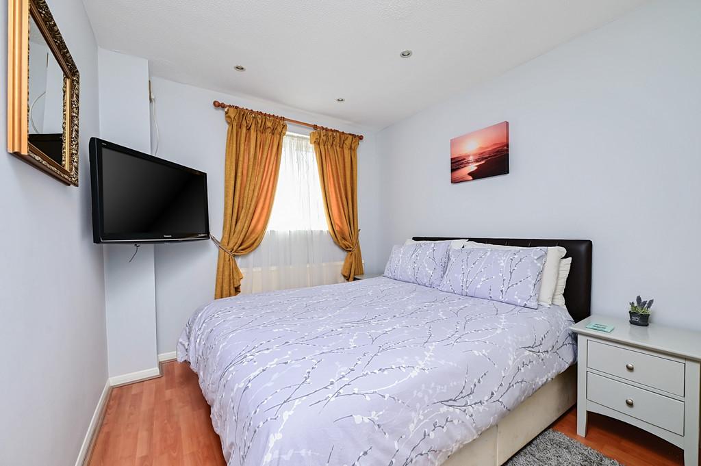 65 Avocet Crescent (5)