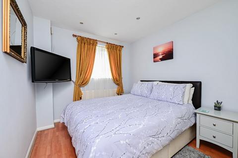 undefined, Avocet Crescent, Sandhurst GU47