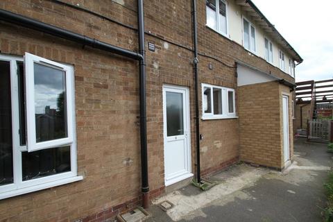 Studio to rent, Gladstone Avenue, Loughborough