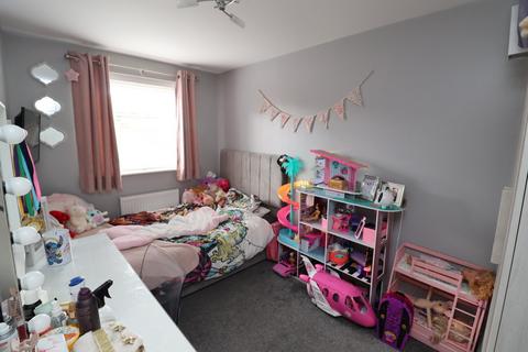 27 Fossard Gardens, Swinton, Mexborough, S64 8FB