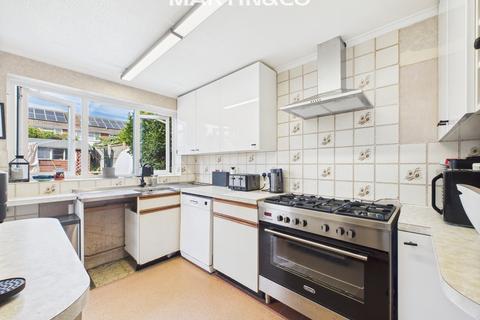 3 bedroom detached house to rent, Woodrow Drive