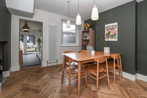 18 Scotts Road, Bromley, BR1 3QD