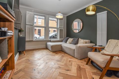 18 Scotts Road, Bromley, BR1 3QD