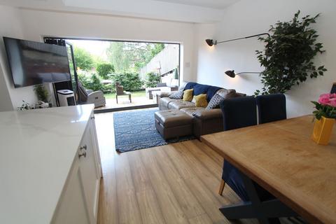 1 Birch Coppice, Brierley Hill, DY5 1AP